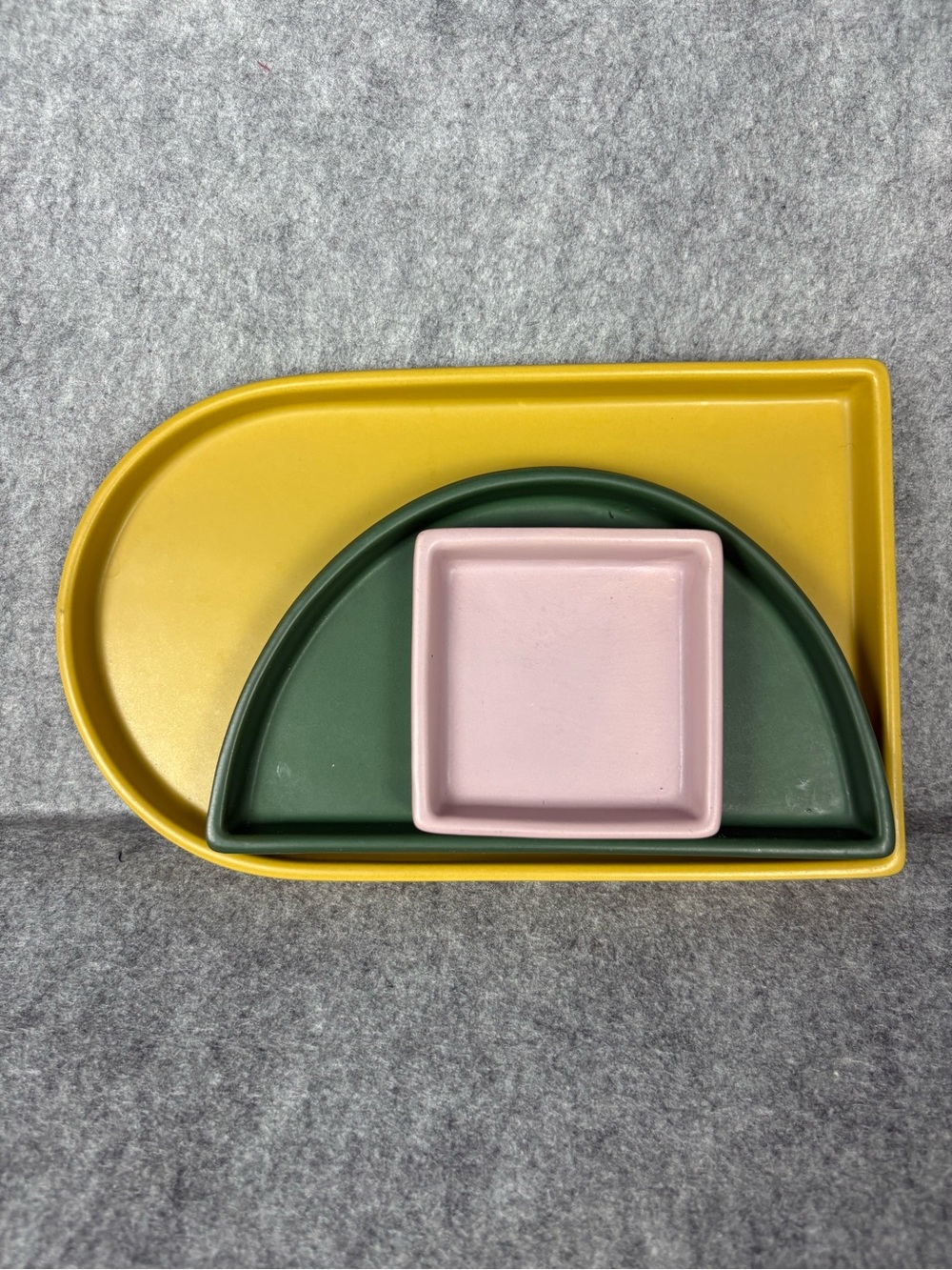 Lizzie Saucer Lizzy Set 3pc Colorful Nesting Trays
